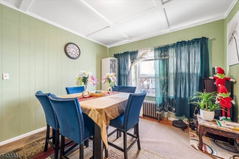 217 Lily St, Paterson City, NJ 07522