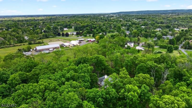 127 Hillcrest Rd, Readington Twp., NJ 08822