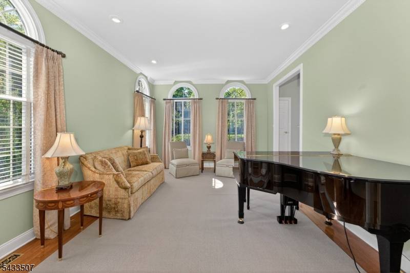 9 Haven Hill Rise, Raritan Twp., NJ 08822