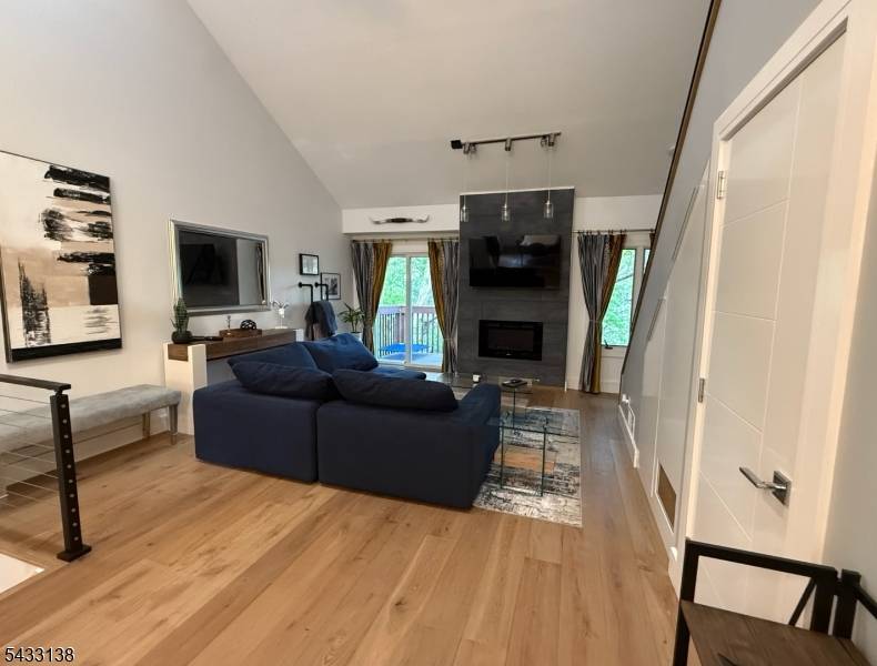 50 Red Oak Ter, Jefferson Twp., NJ 07438