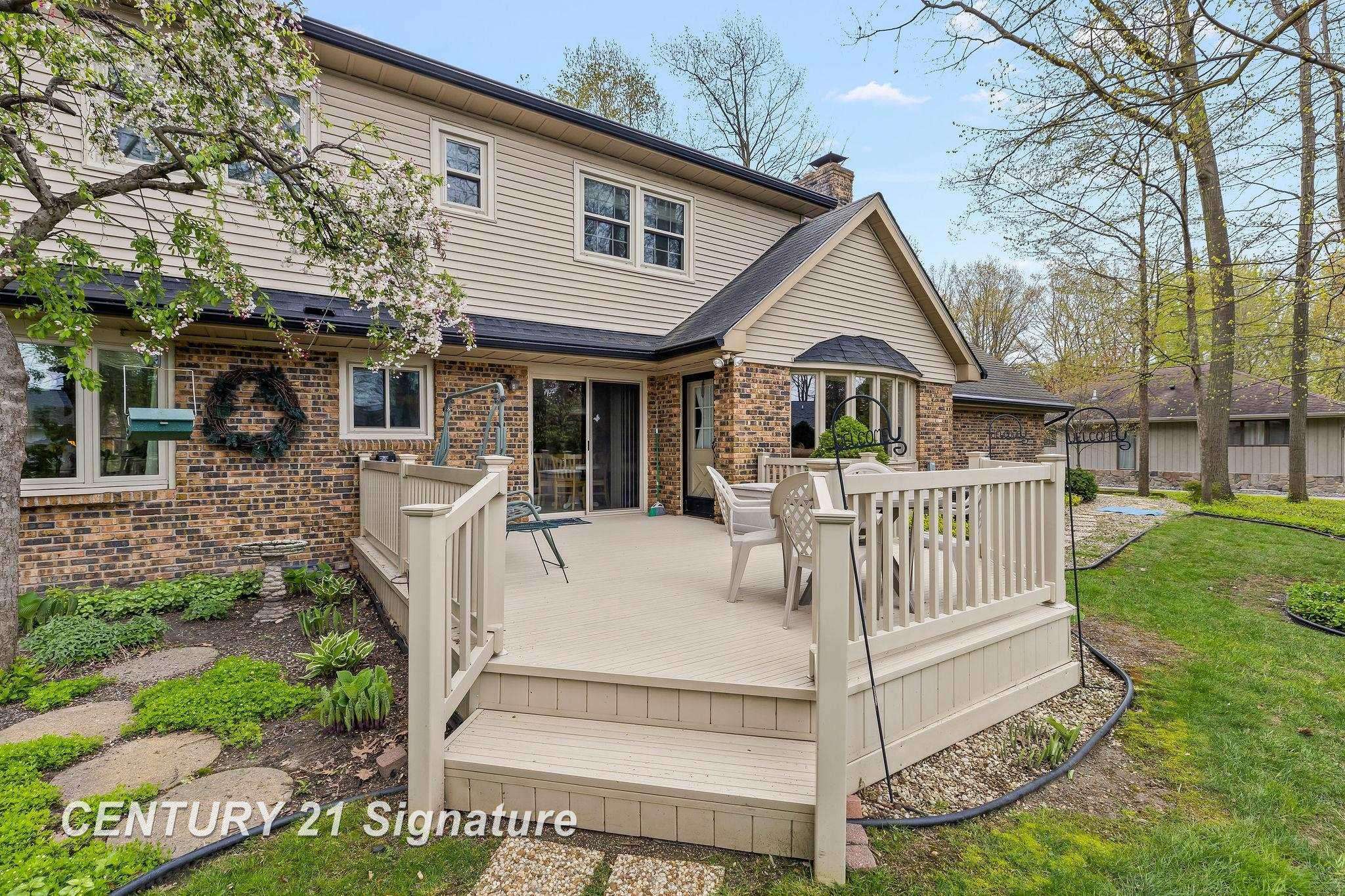3575 E Marcus DR, Saginaw Twp, MI 48603