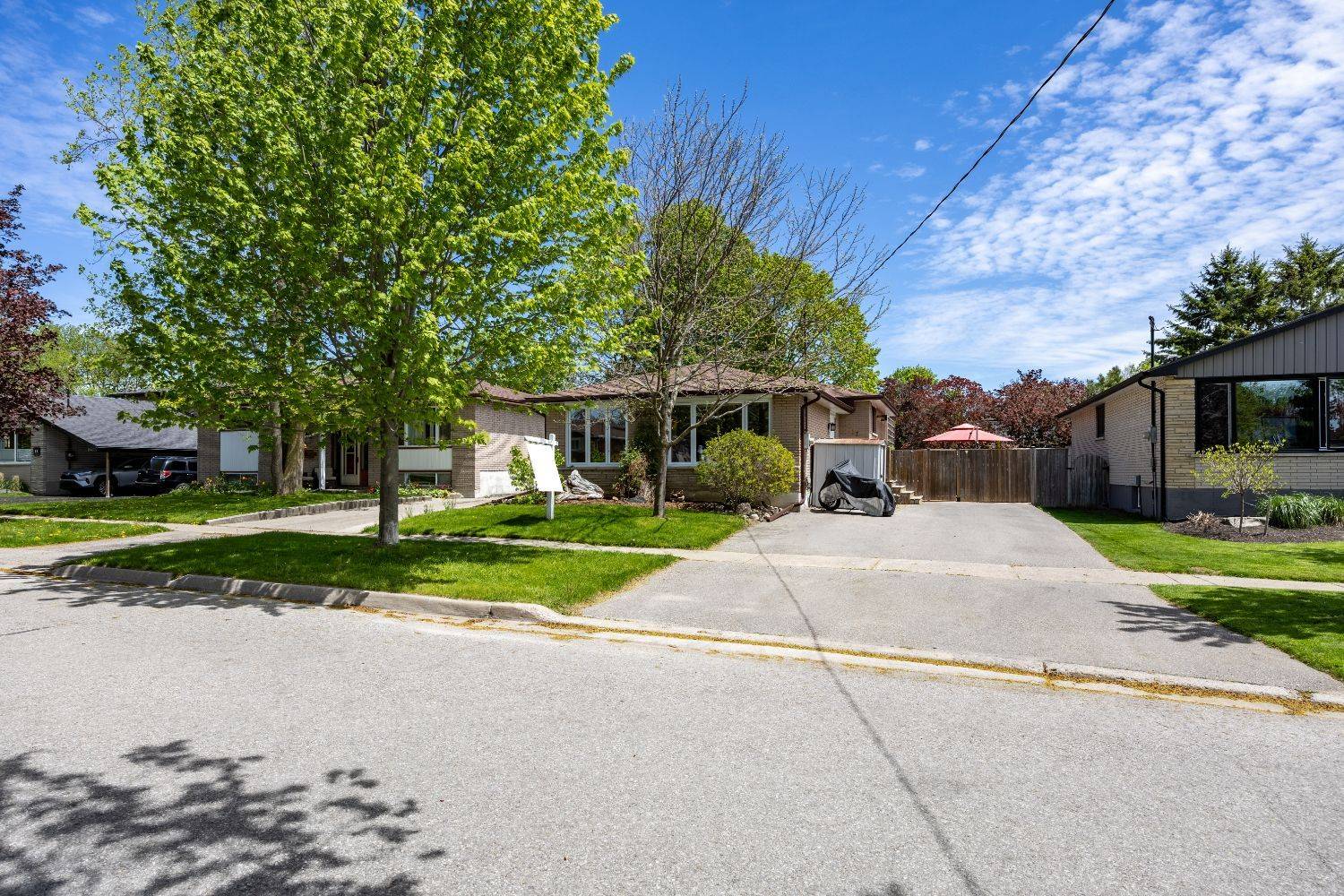17 Strike AVE, Clarington, ON L1C 1K2