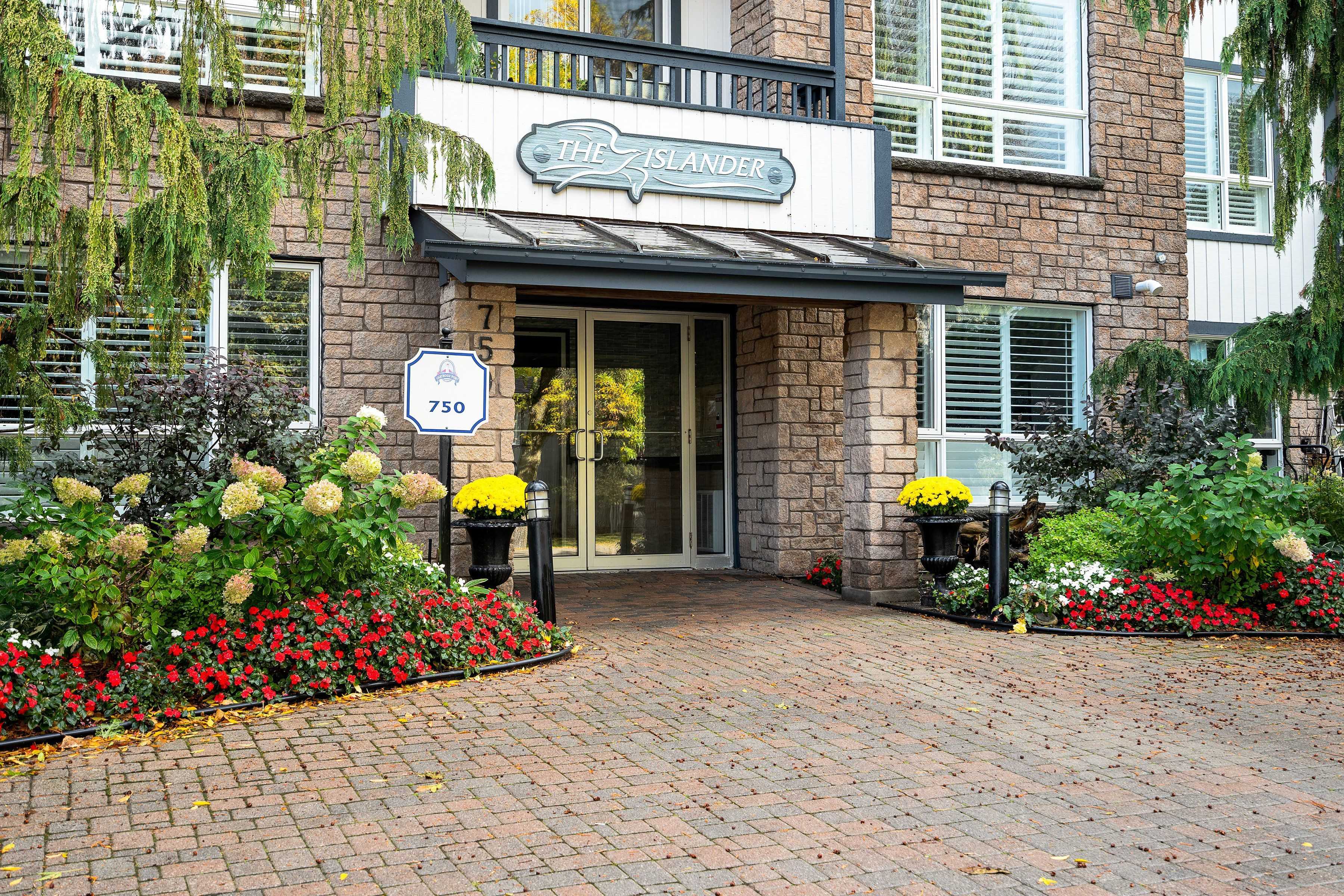750 Johnston Park AVE #2006, Collingwood, ON L9Y 5C7