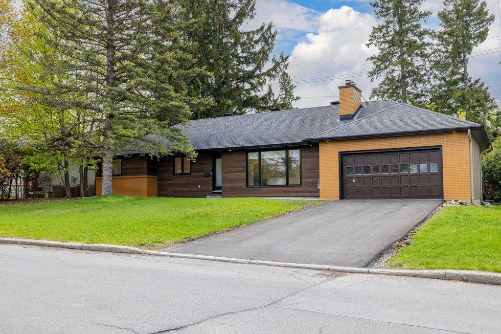 180 Roger RD, Alta Vista And Area, ON K1H 5C8