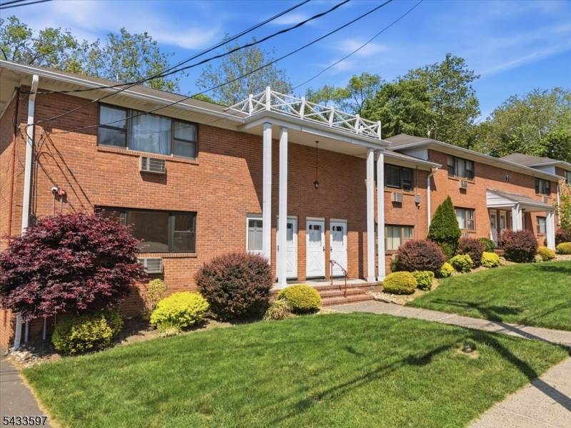 7 Colonial Drive #7L, Little Falls Twp., NJ 07424