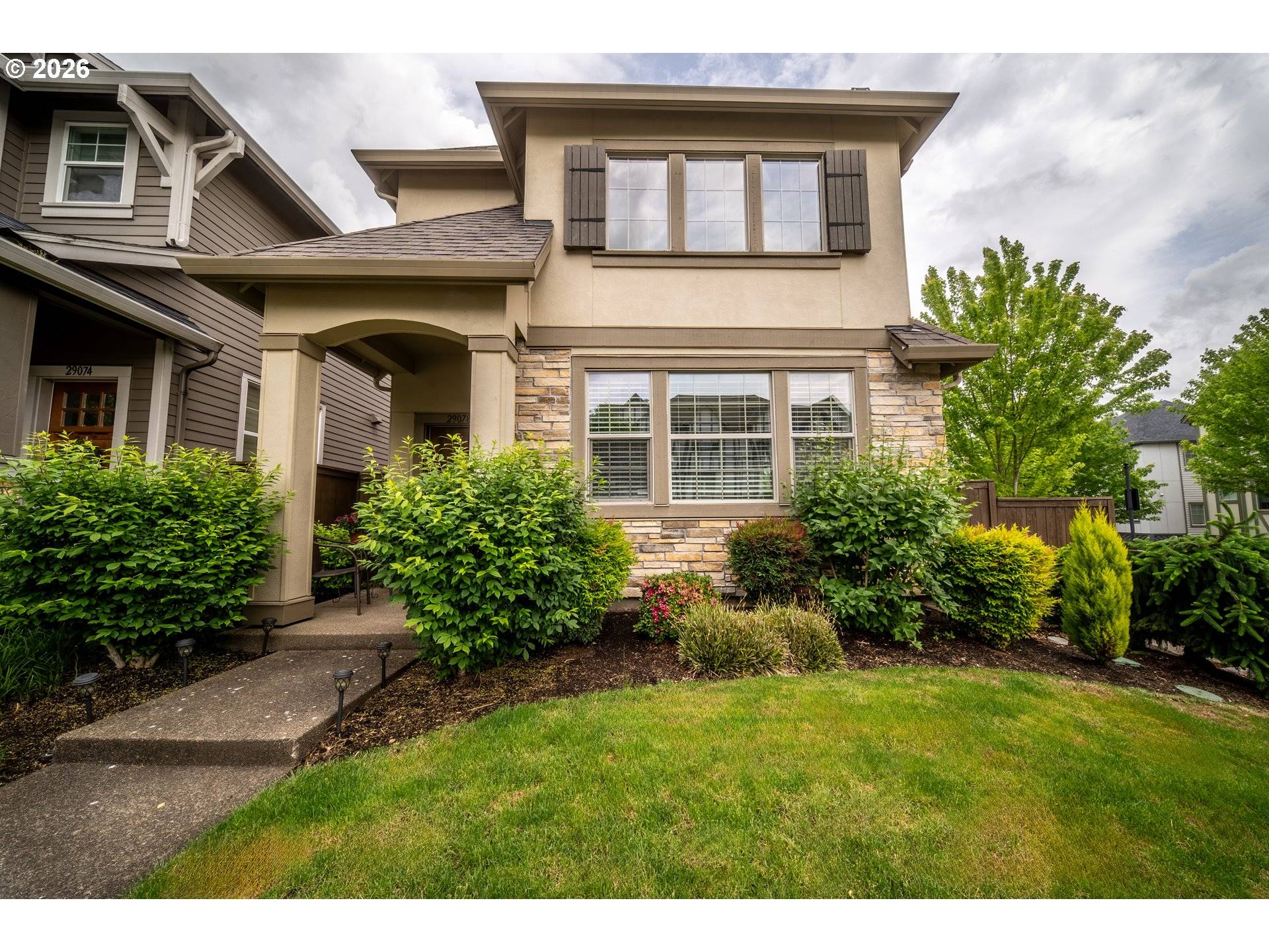 29078 SW Costa CIR W, Wilsonville, OR 97070