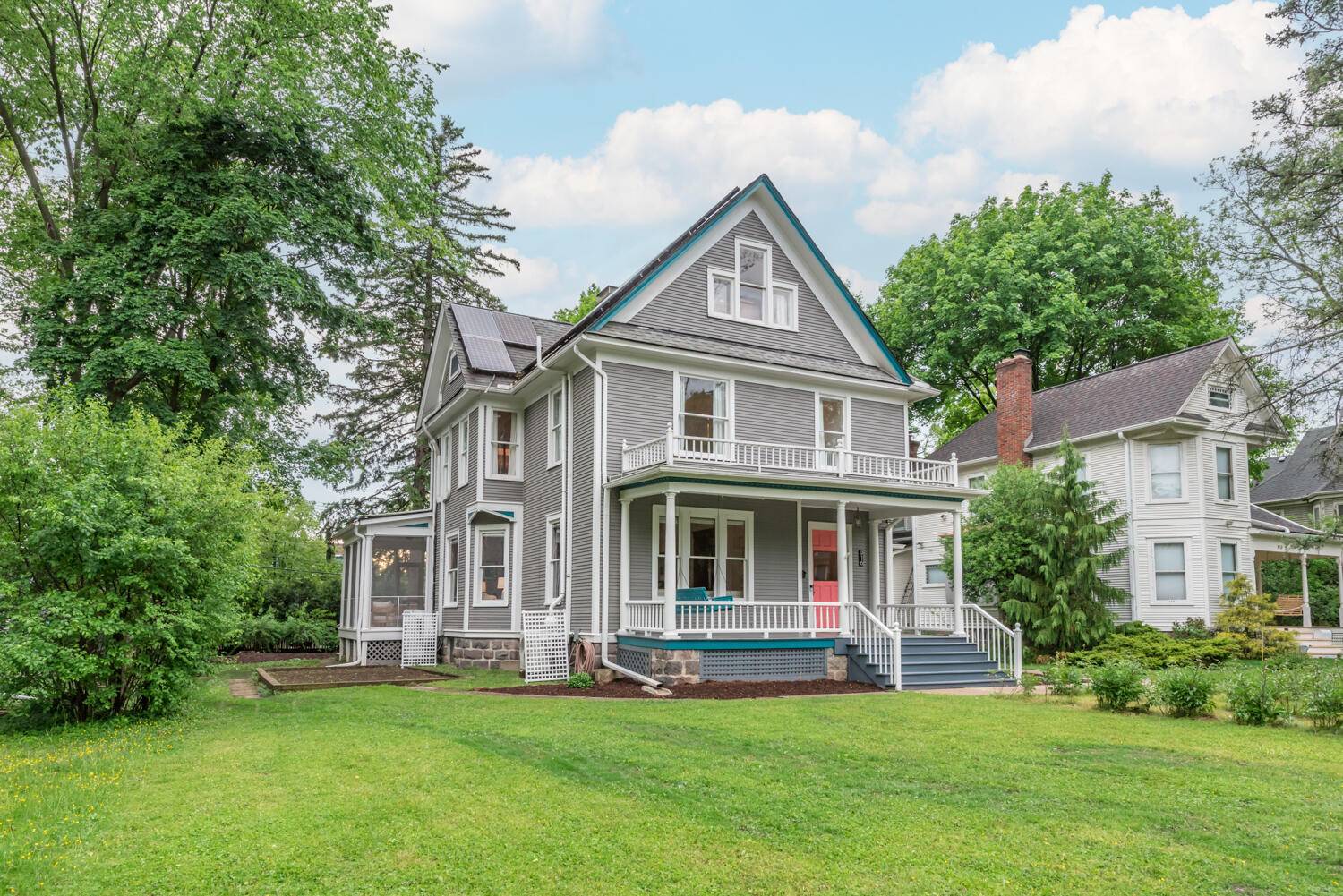 916 Olivia AVE, Ann Arbor, MI 48104