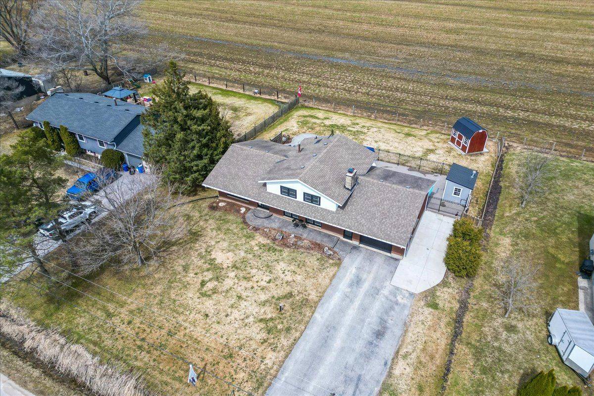 883 30th ST W, Georgian Bluffs, ON N4K 6V5
