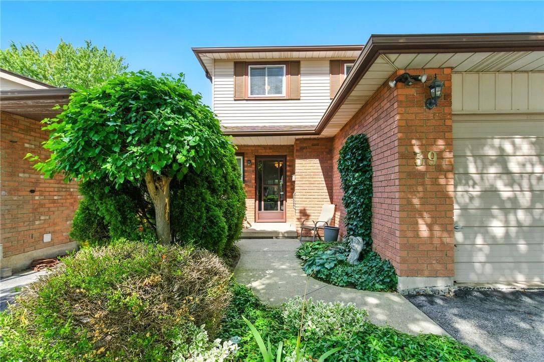 39 Megna CT, Hamilton, ON L9C 6Y6