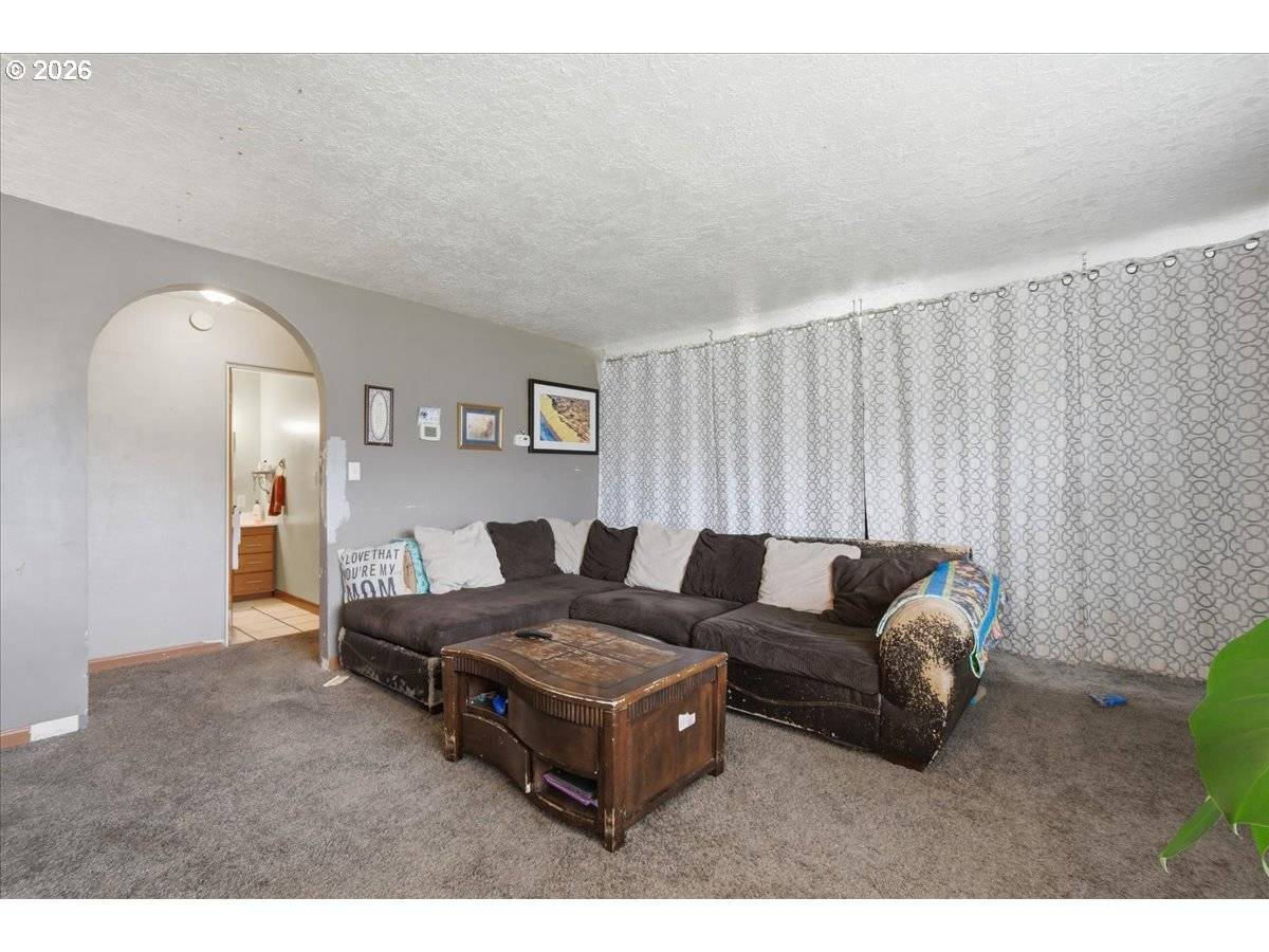3287 OLIVE WAY, Longview, WA 98632