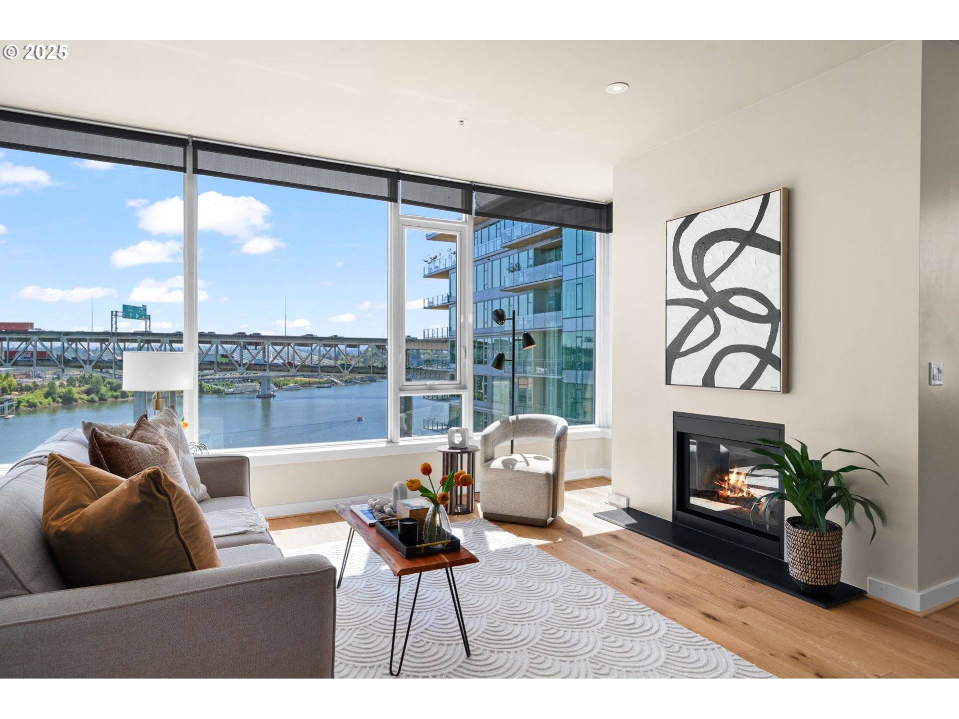 1900 S RIVER DR, Portland, OR 97201