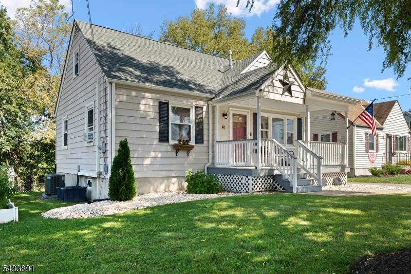 41 N Riverview Rd, Phillipsburg Town, NJ 08865