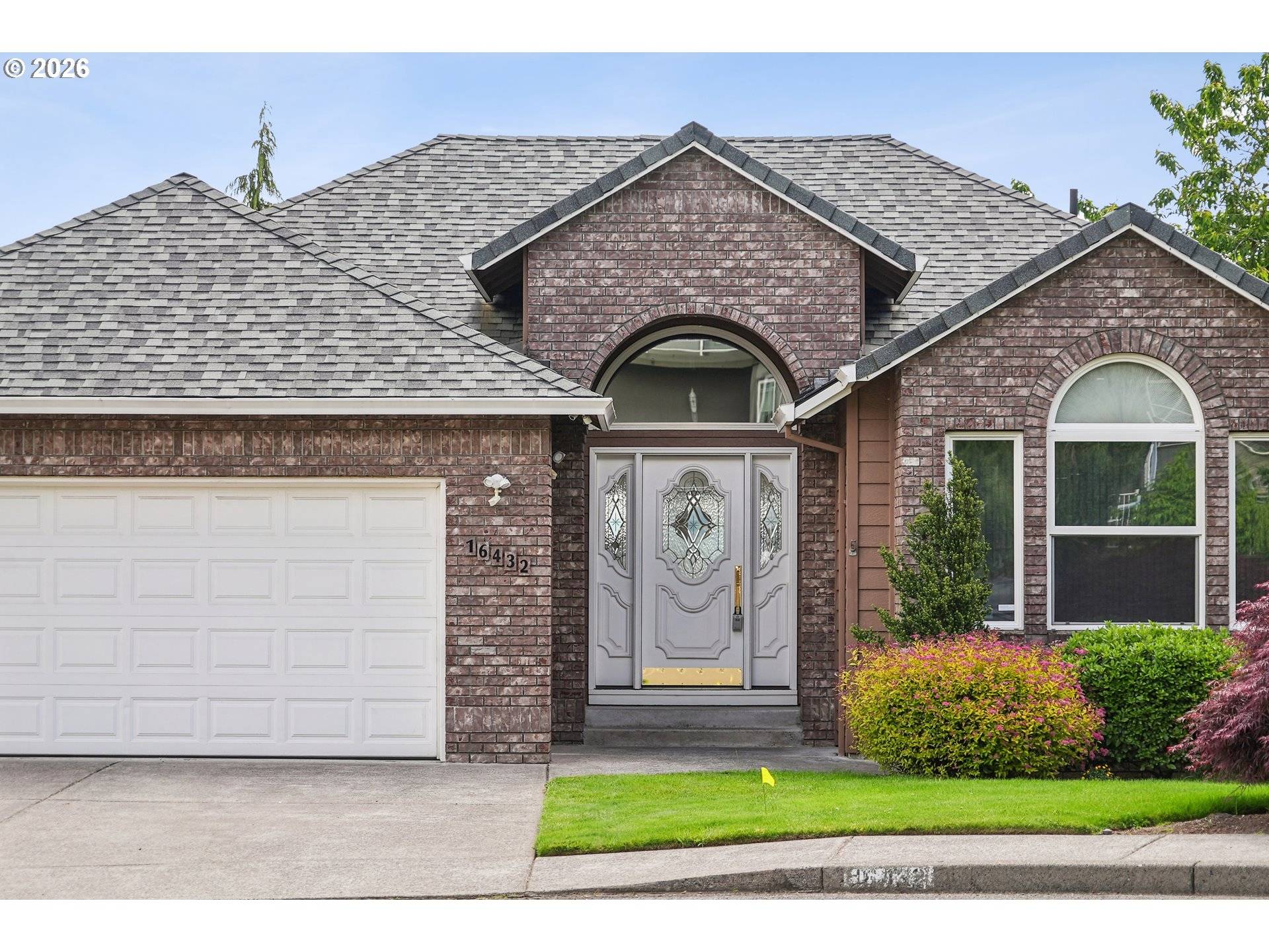 16432 SE MEADOWLAND CT, Portland, OR 97236