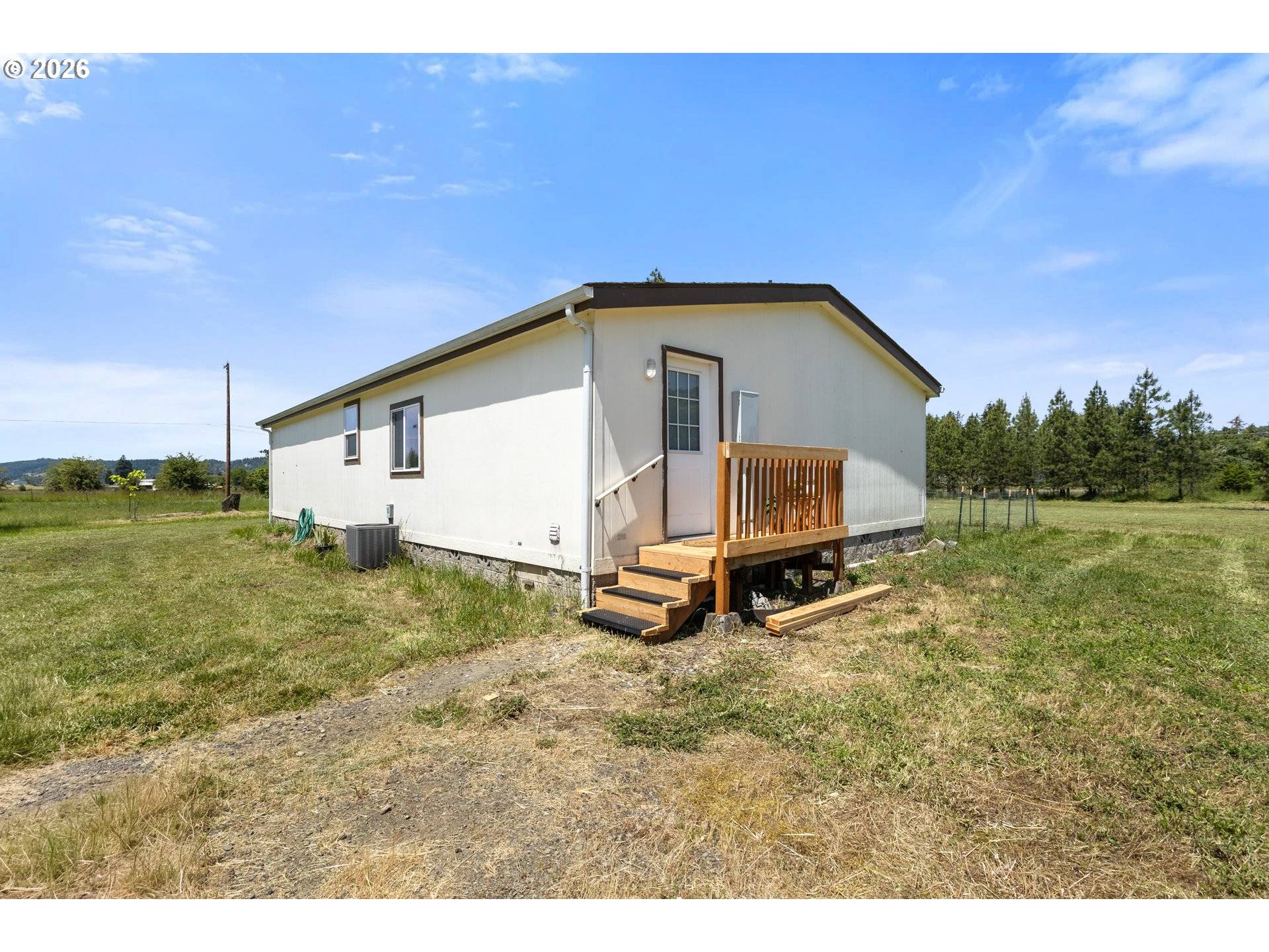 6107 NONPAREIL RD, Sutherlin, OR 97479