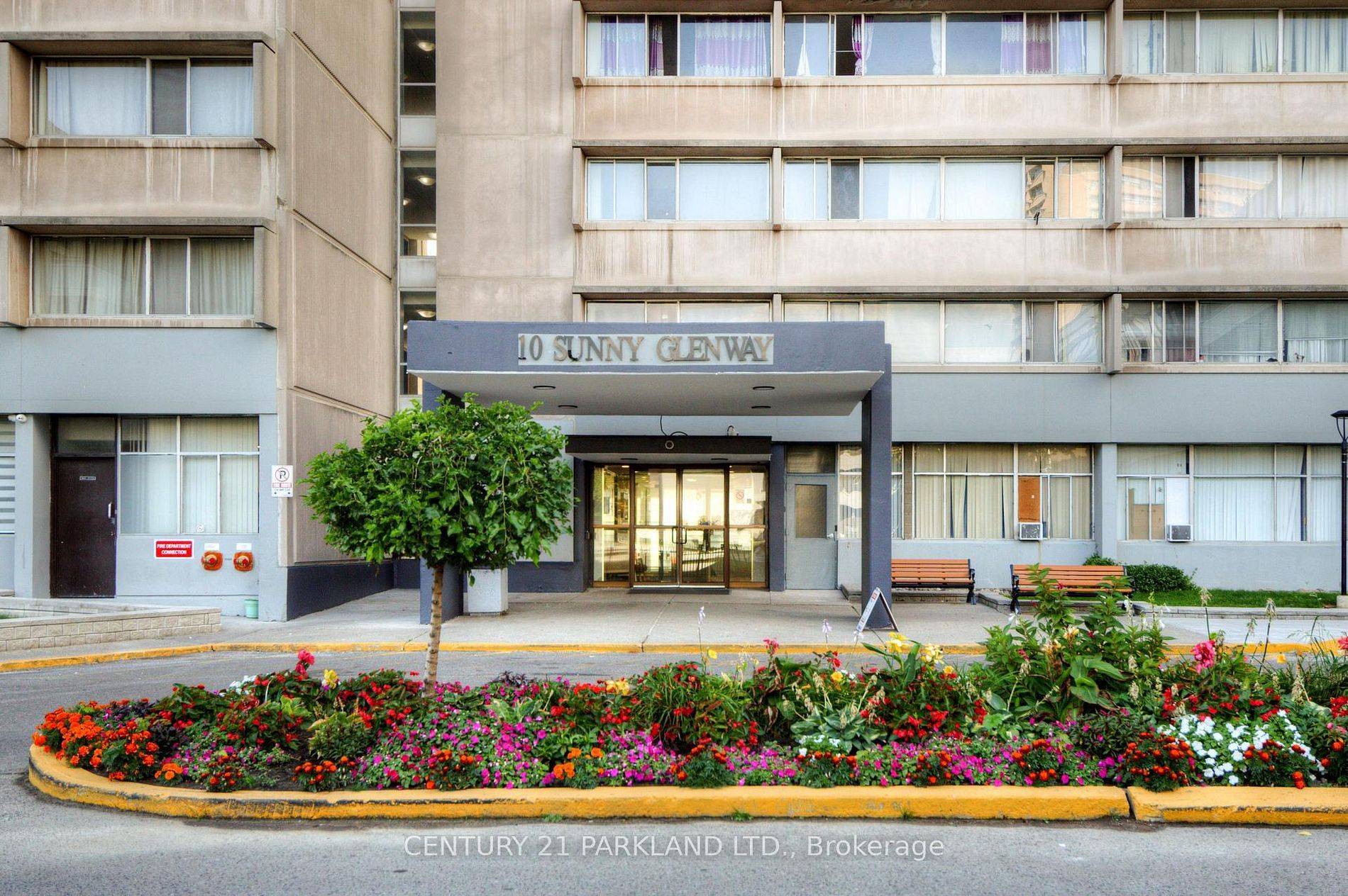 10 Sunny Glen WAY #701, Toronto C11, ON M3C 2Z3