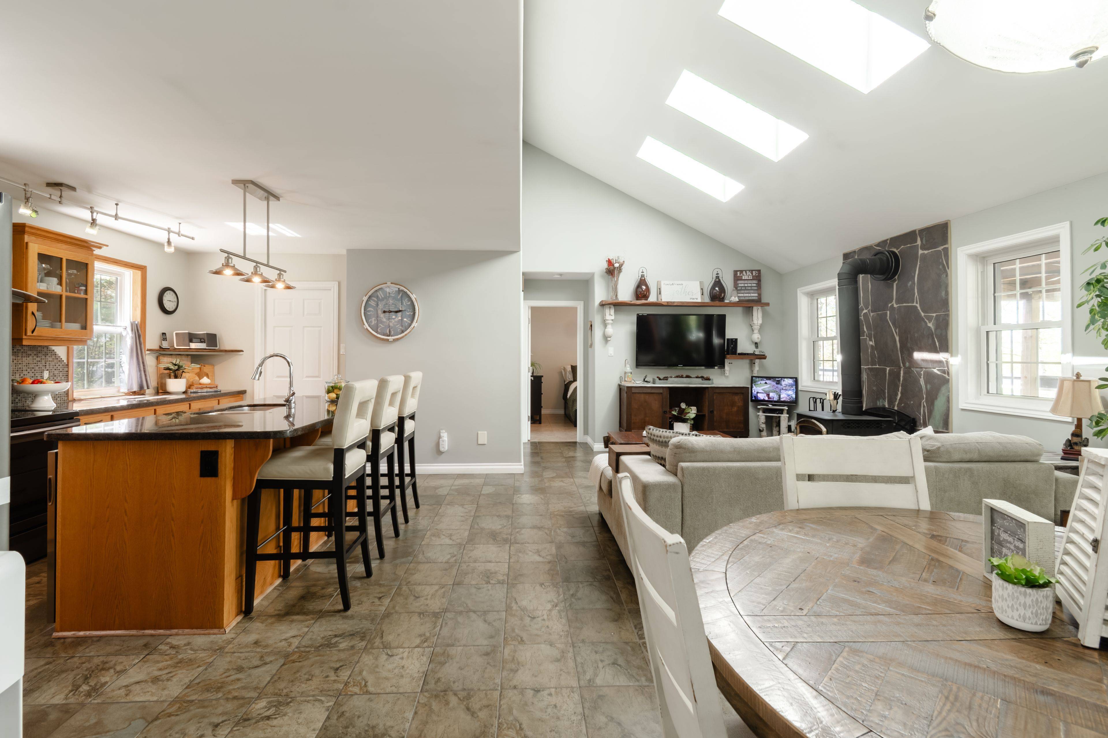 135 Pebble Beach DR, Callander, ON P0H 1H0
