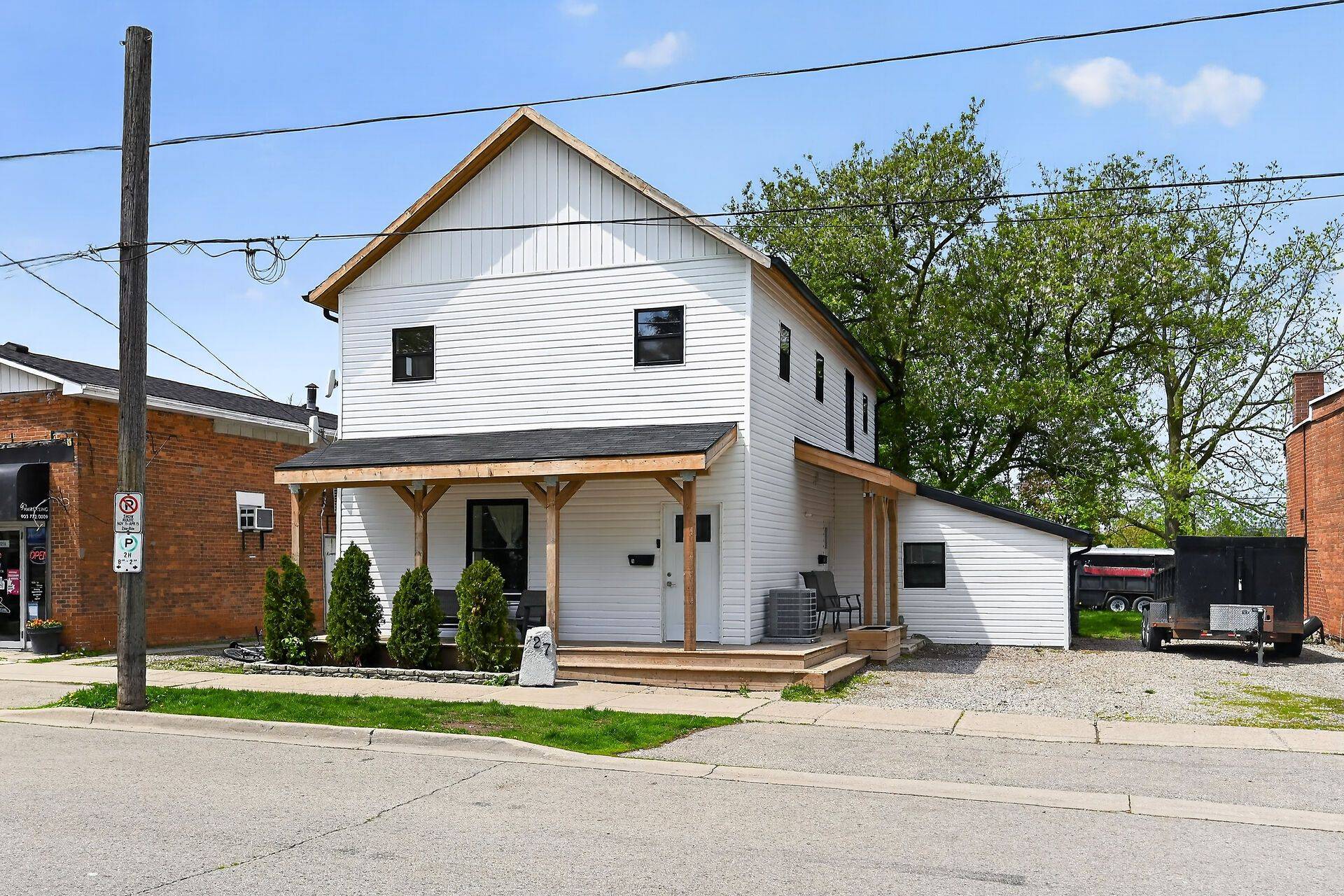 27 CAYUGA ST N, Haldimand, ON N0A 1E0