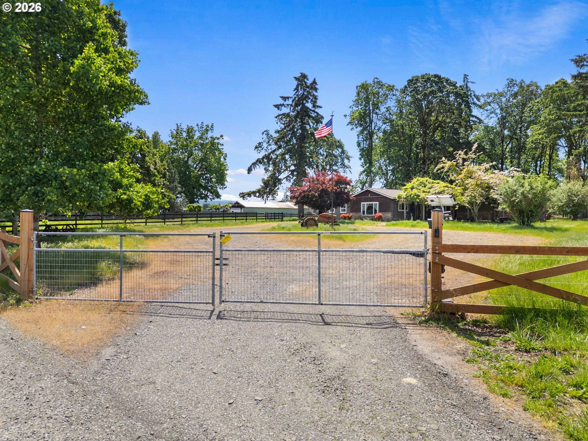 32300 S ONA WAY, Molalla, OR 97038