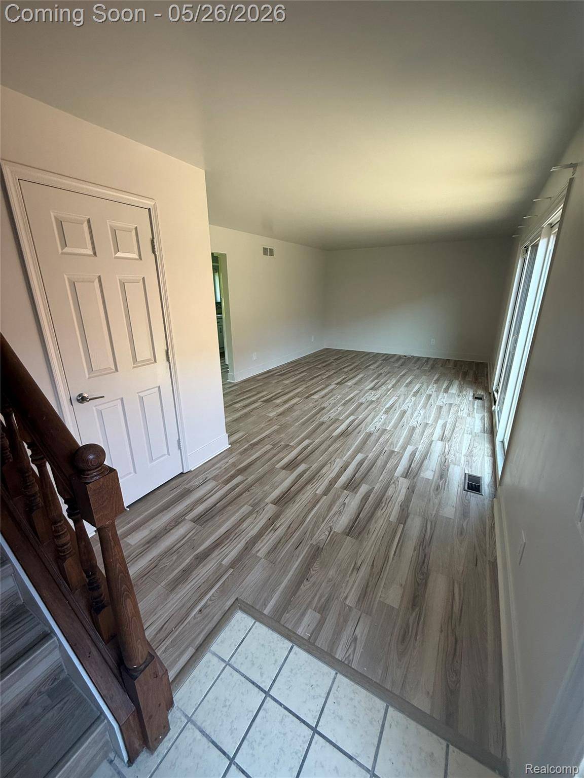 42136 Lochmoor ST, Clinton Charter Township, MI 48038