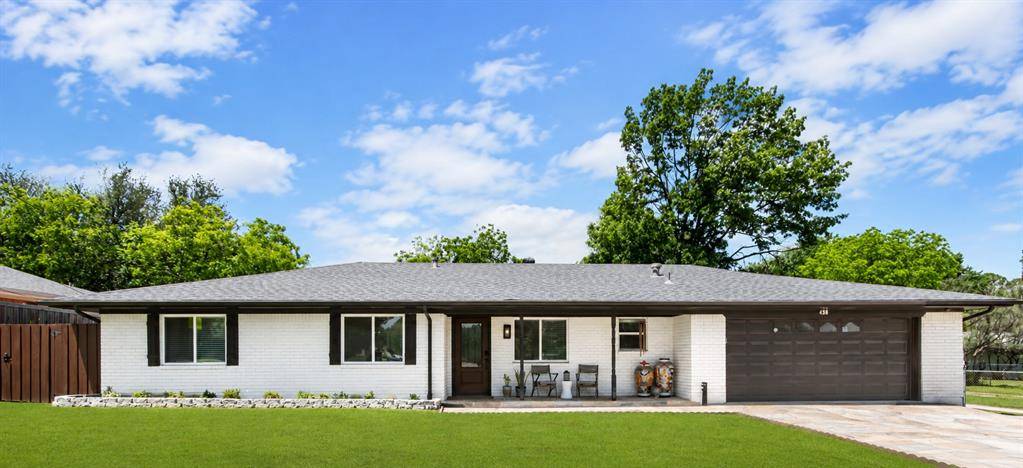 436 Ball Street, Grapevine, TX 76051