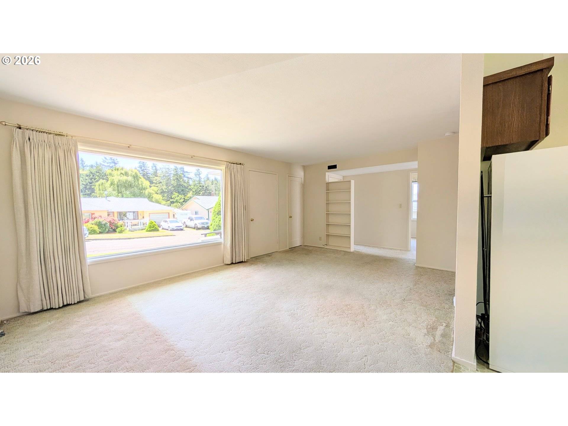 1778 JUNIPER AVE, Coos Bay, OR 97420