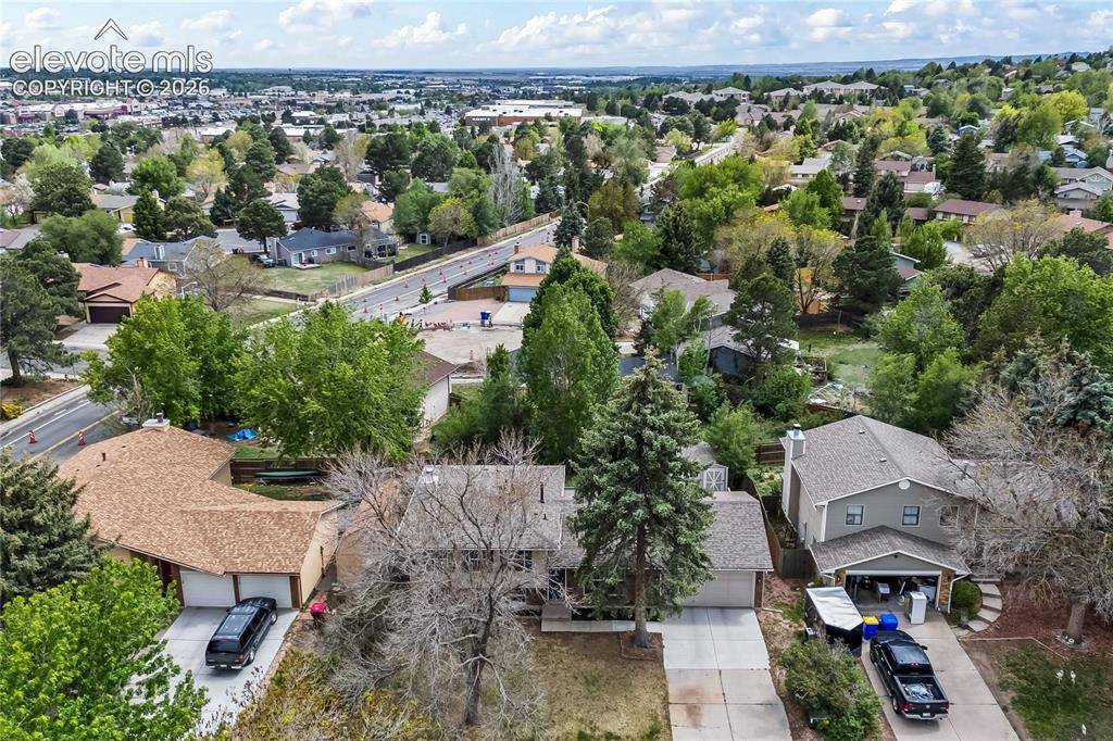 5647 Trout Creek Pass DR, Colorado Springs, CO 80917
