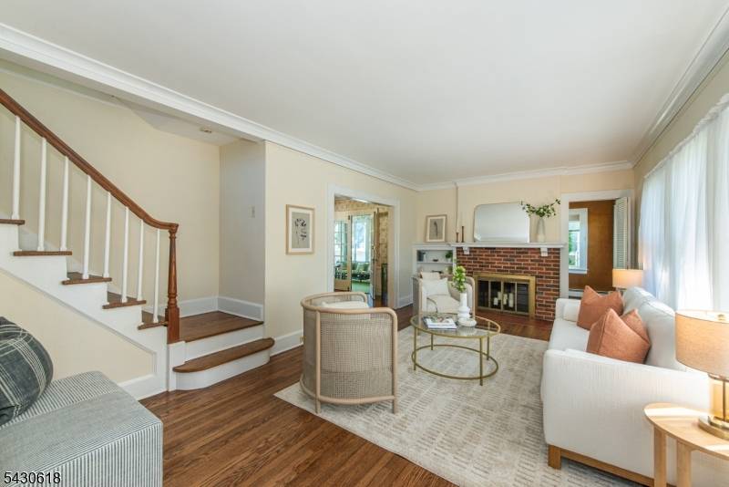 61 S Prospect St, Verona Twp., NJ 07044