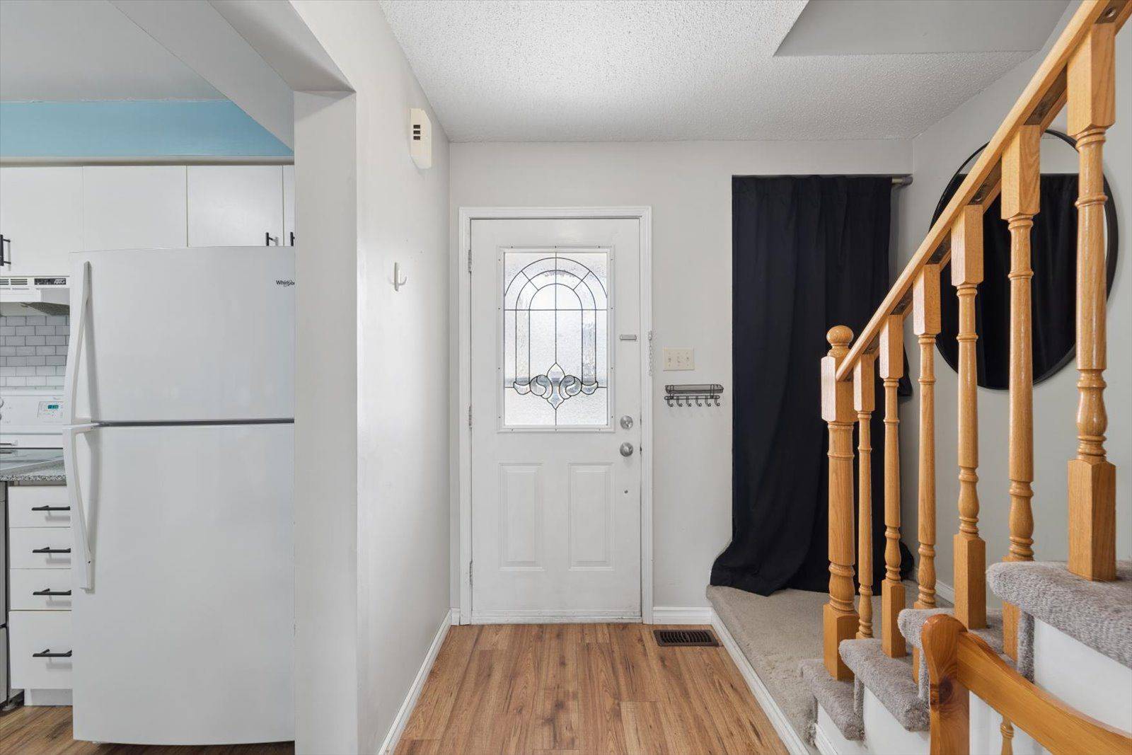 95 Vail Meadows CRES, Clarington, ON L1C 4T3
