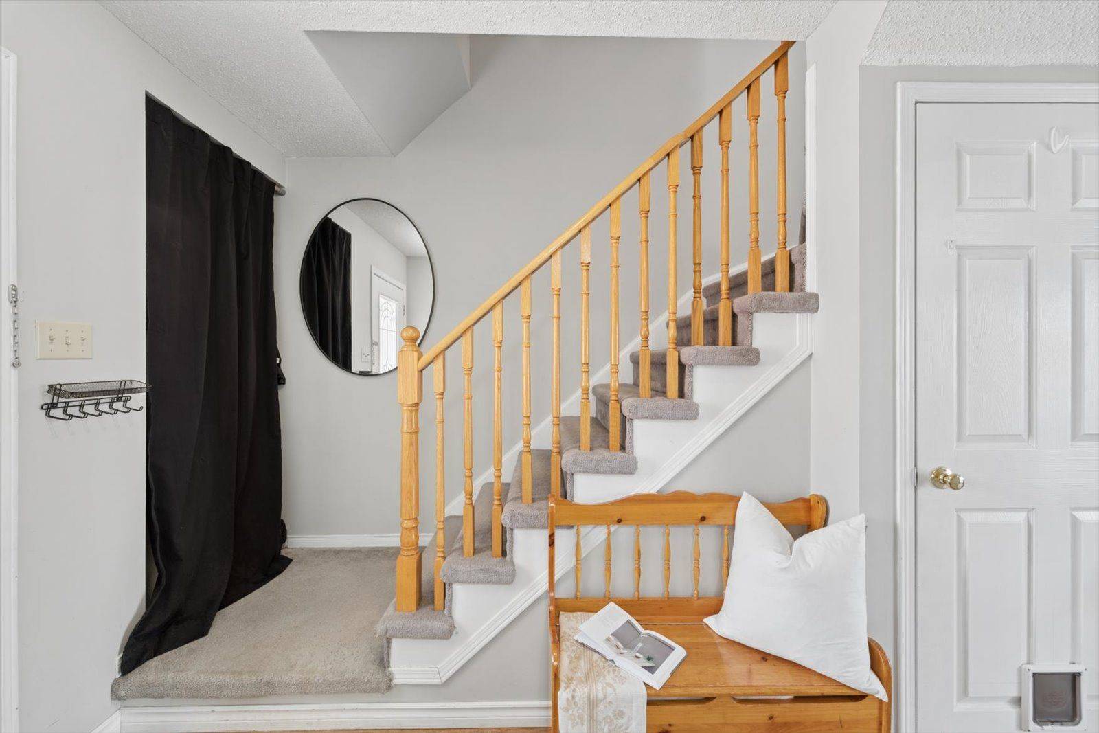 95 Vail Meadows CRES, Clarington, ON L1C 4T3