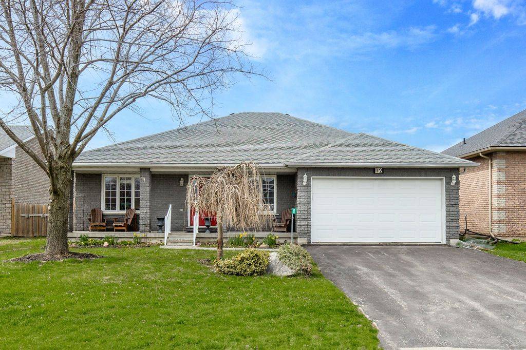 12 Graham ST, Springwater, ON L0L 1P0