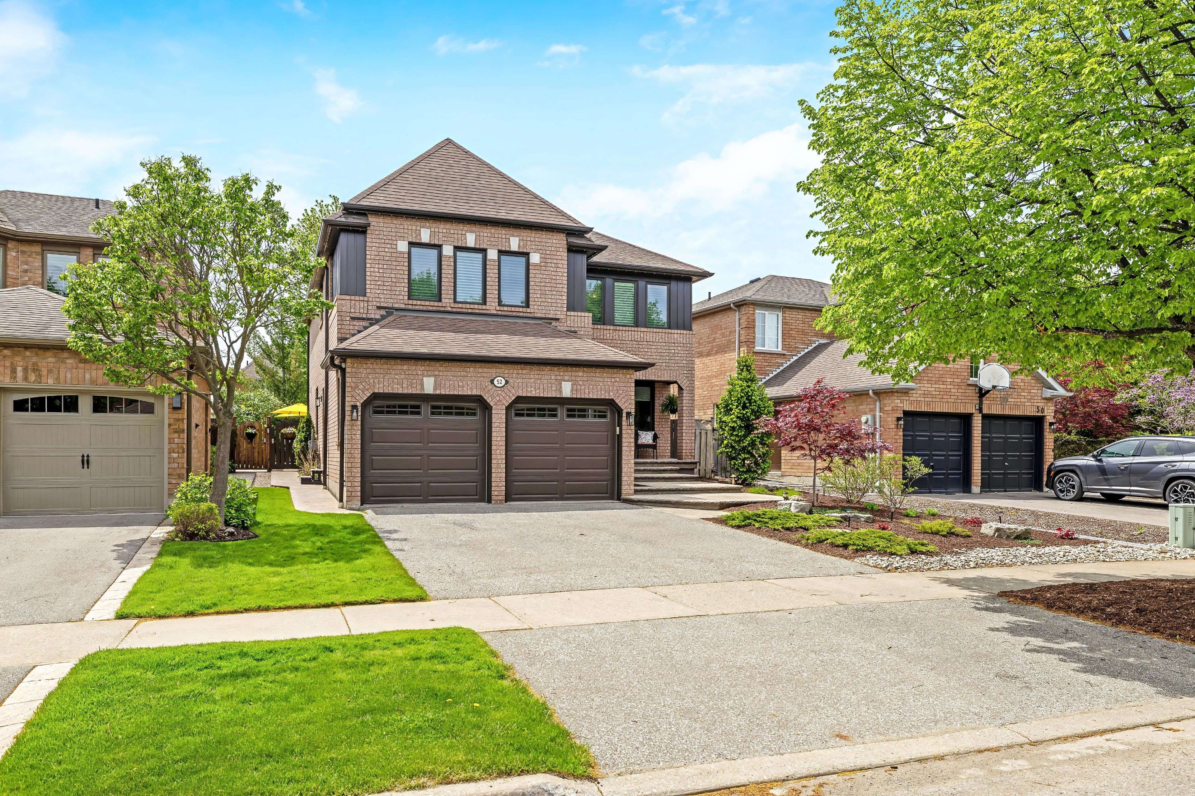 52 Curry CRES, Halton Hills, ON L7G 5S9