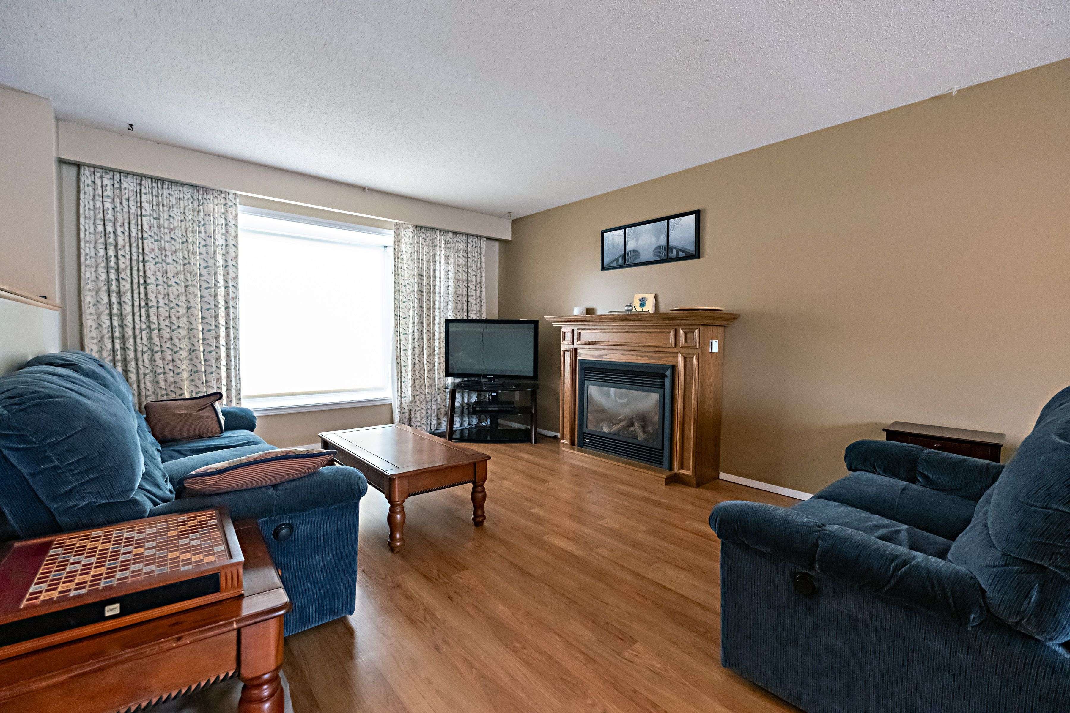 129 Cedar ST, Brighton, ON K0K 1H0