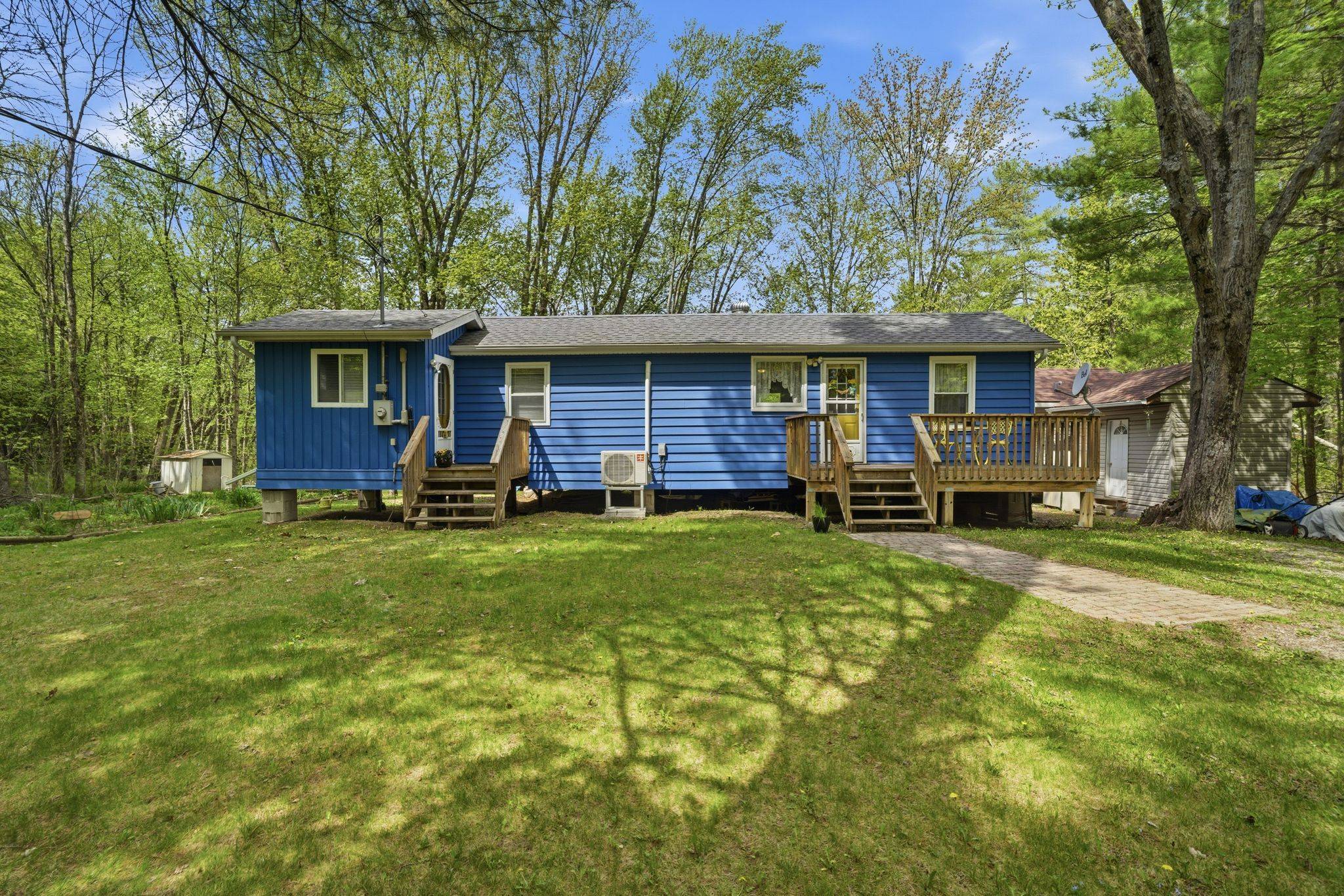 122 Cottage LN, Tweed, ON K0K 3J0