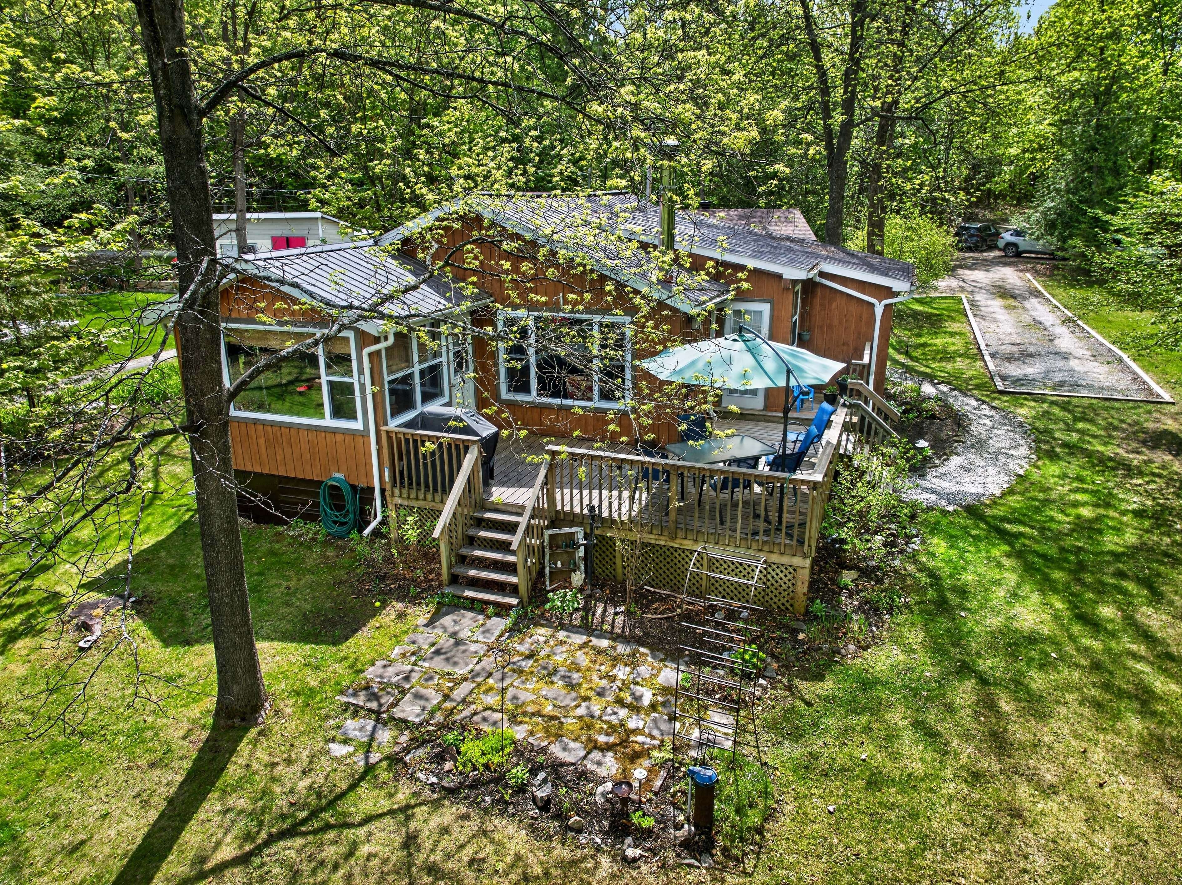 19 Gull Bay LN, Frontenac, ON K0H 2B0