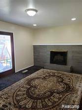30732 NEWPORT DR, Warren, MI 48088