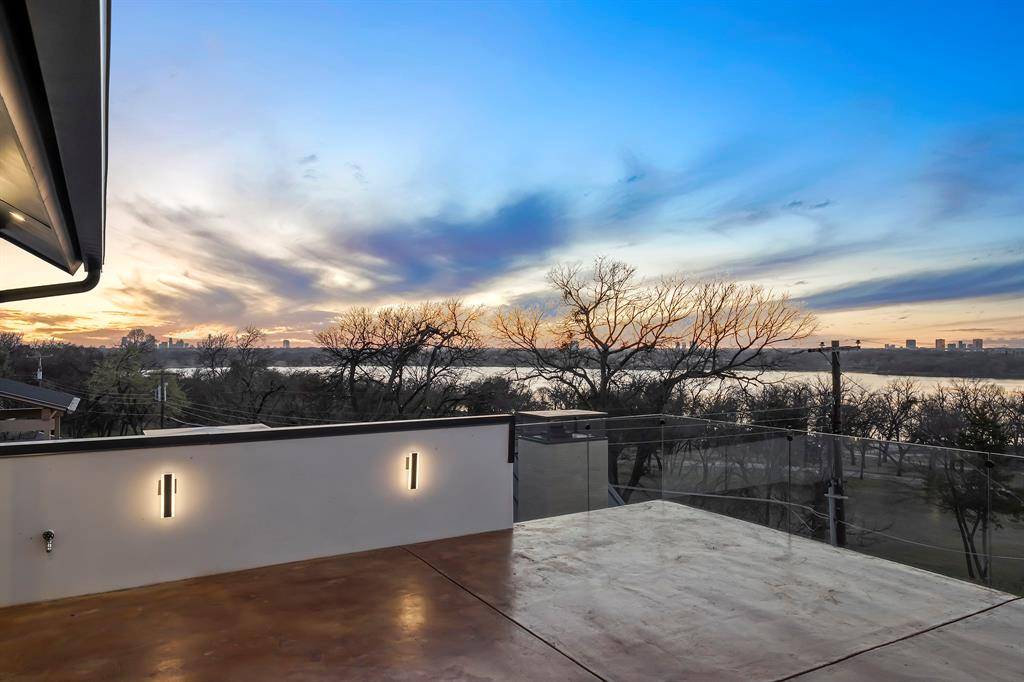 9457 Waterview Road, Dallas, TX 75218
