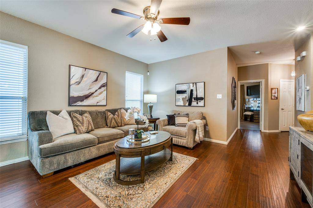 1375 Kingston Place, Providence Village, TX 76227