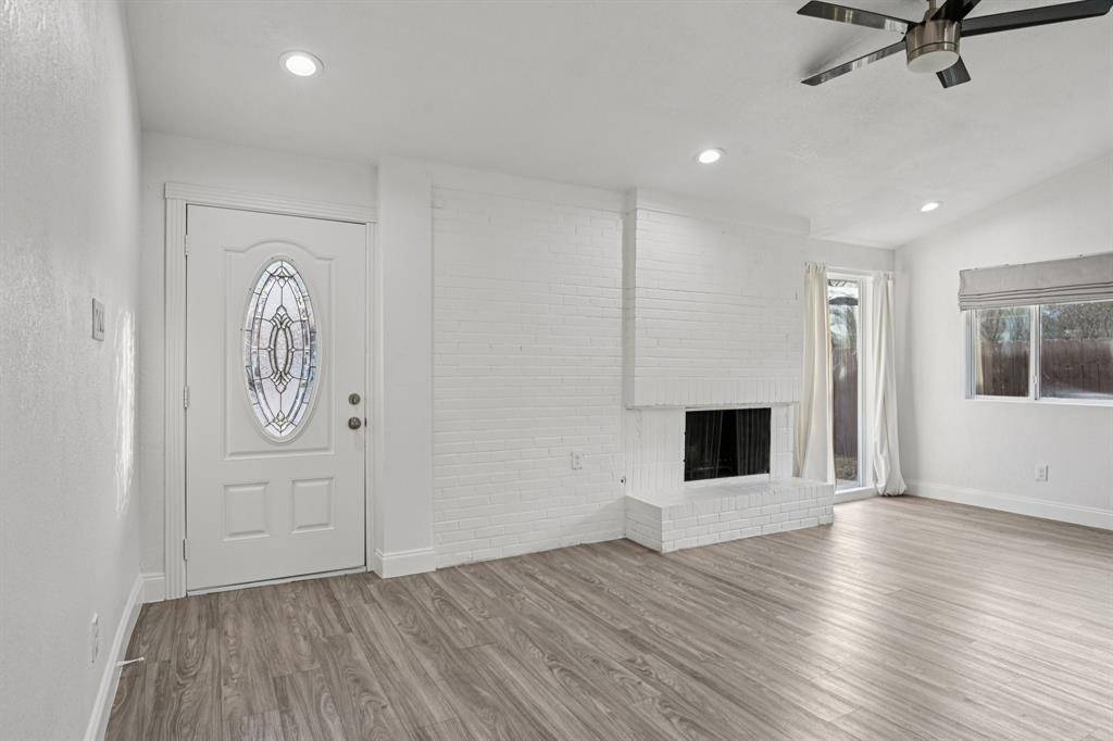 3035 Townsend Drive, Dallas, TX 75229