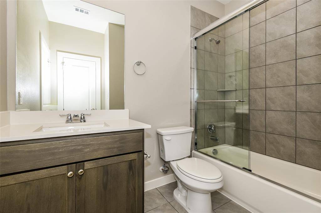3024 Songbird Lane, Garland, TX 75043