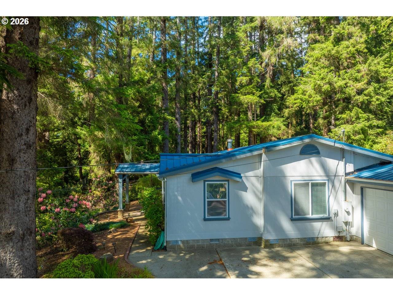83239 N PIONEER RD, Florence, OR 97439