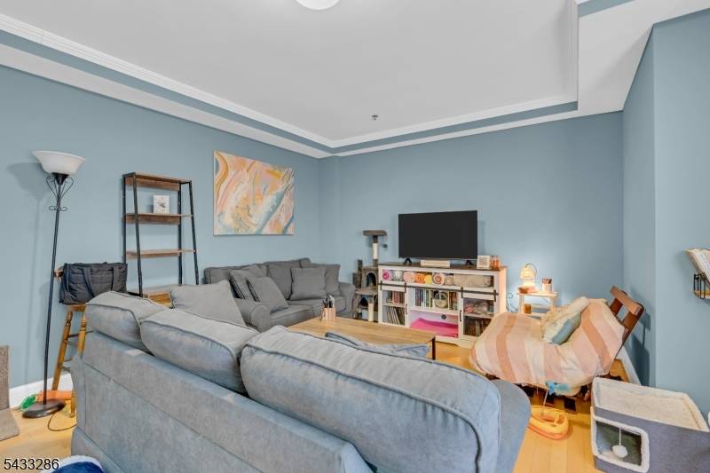 70 S Munn Ave #1002, East Orange City, NJ 07018