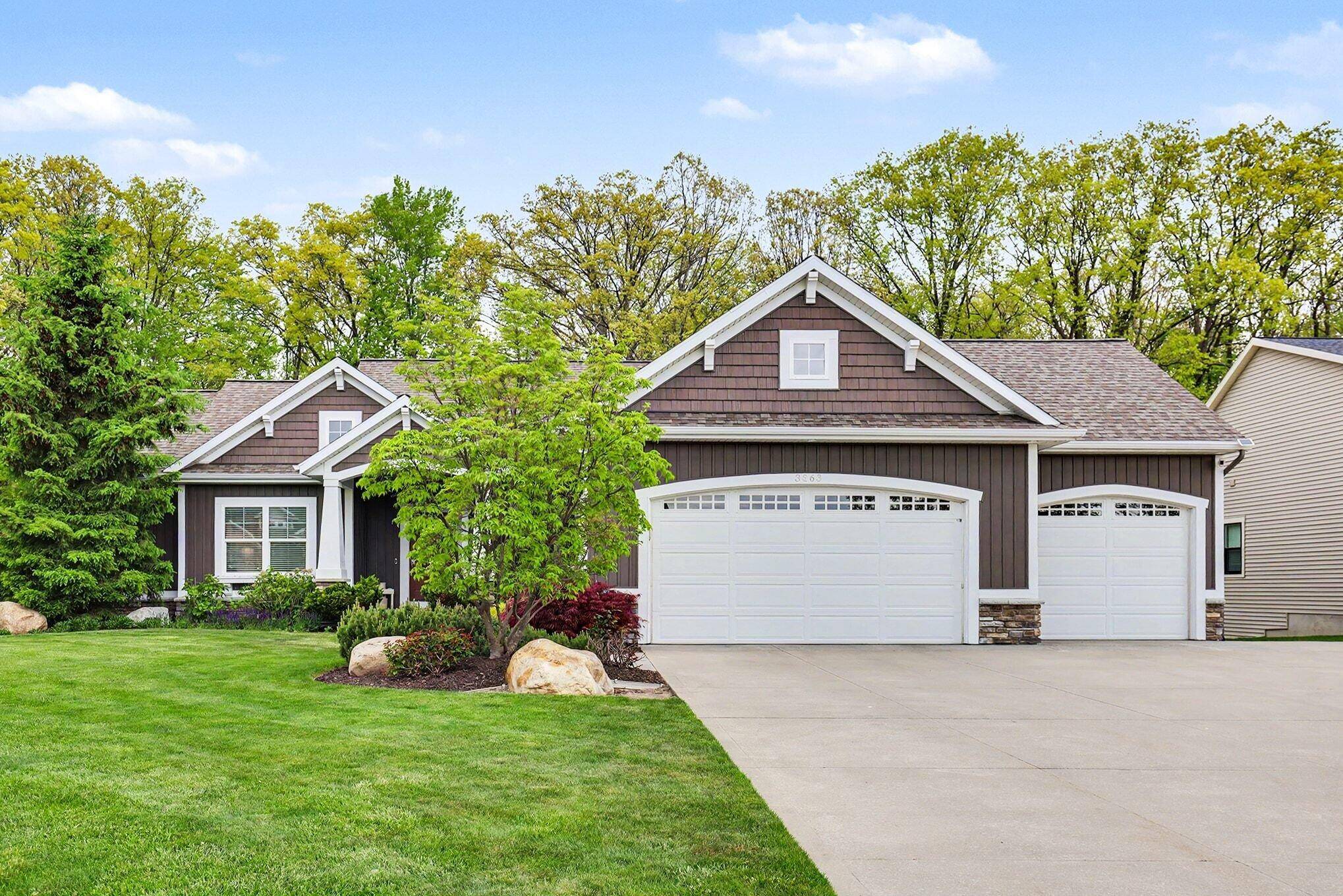 3863 Bryce DR, Georgetown Twp, MI 49426