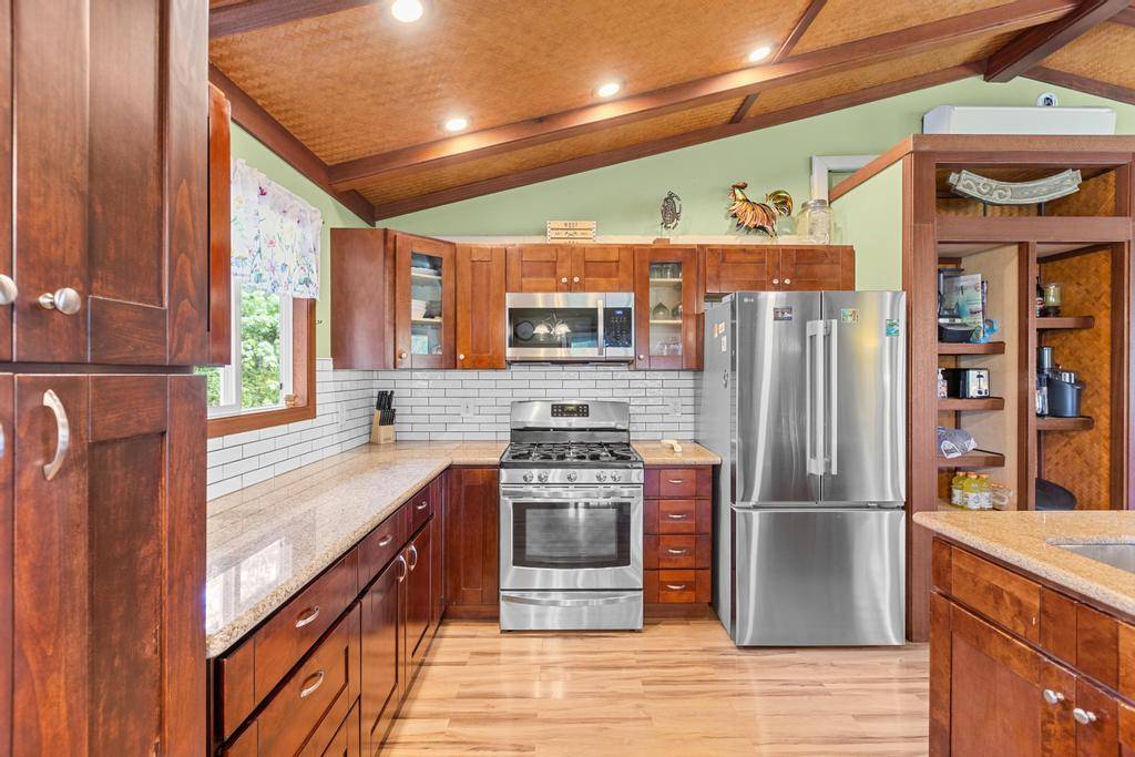 15-2054 10TH AVE, Keaau, HI 96749