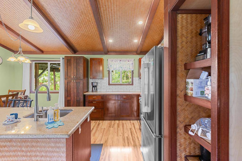 15-2054 10TH AVE, Keaau, HI 96749