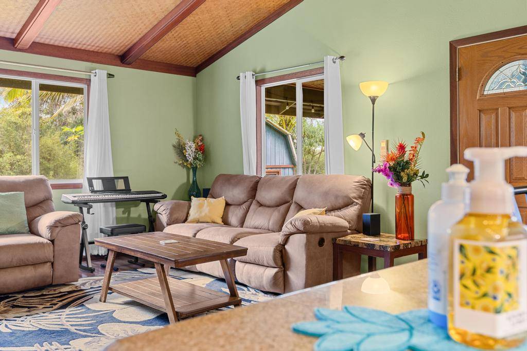 15-2054 10TH AVE, Keaau, HI 96749