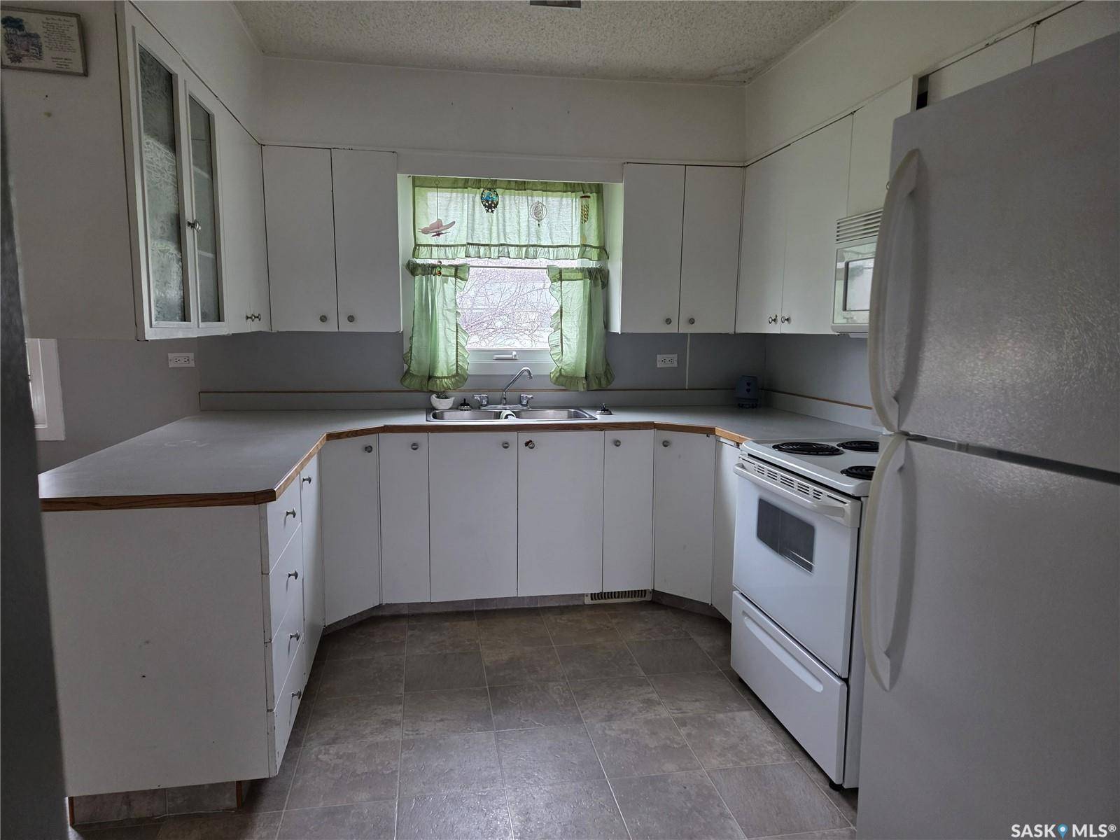 249 Sixth STREET NE, Wadena, SK S0A 4J0