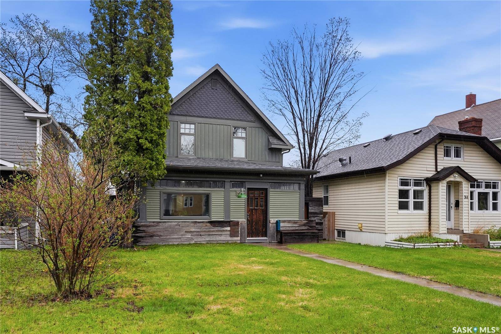 316 E AVENUE N, Saskatoon, SK S7L 1R8