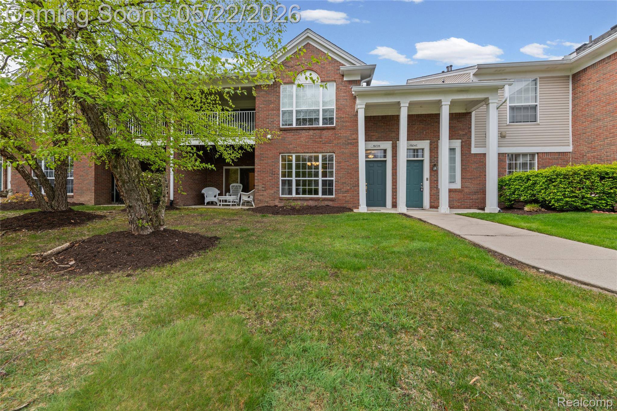 16836 Dover DR, Northville Township, MI 48168
