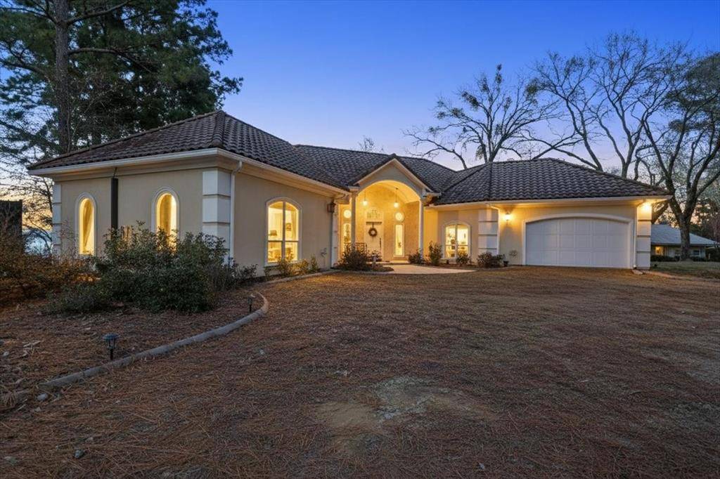 24901 County Road 4117, Berryville, TX 75763