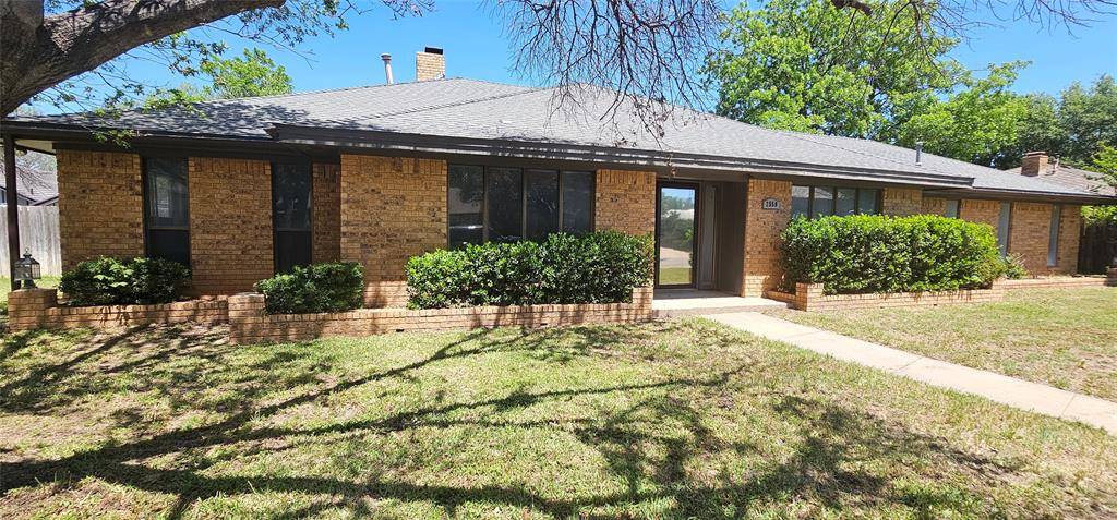 2550 Meadow lake Drive, Abilene, TX 79606
